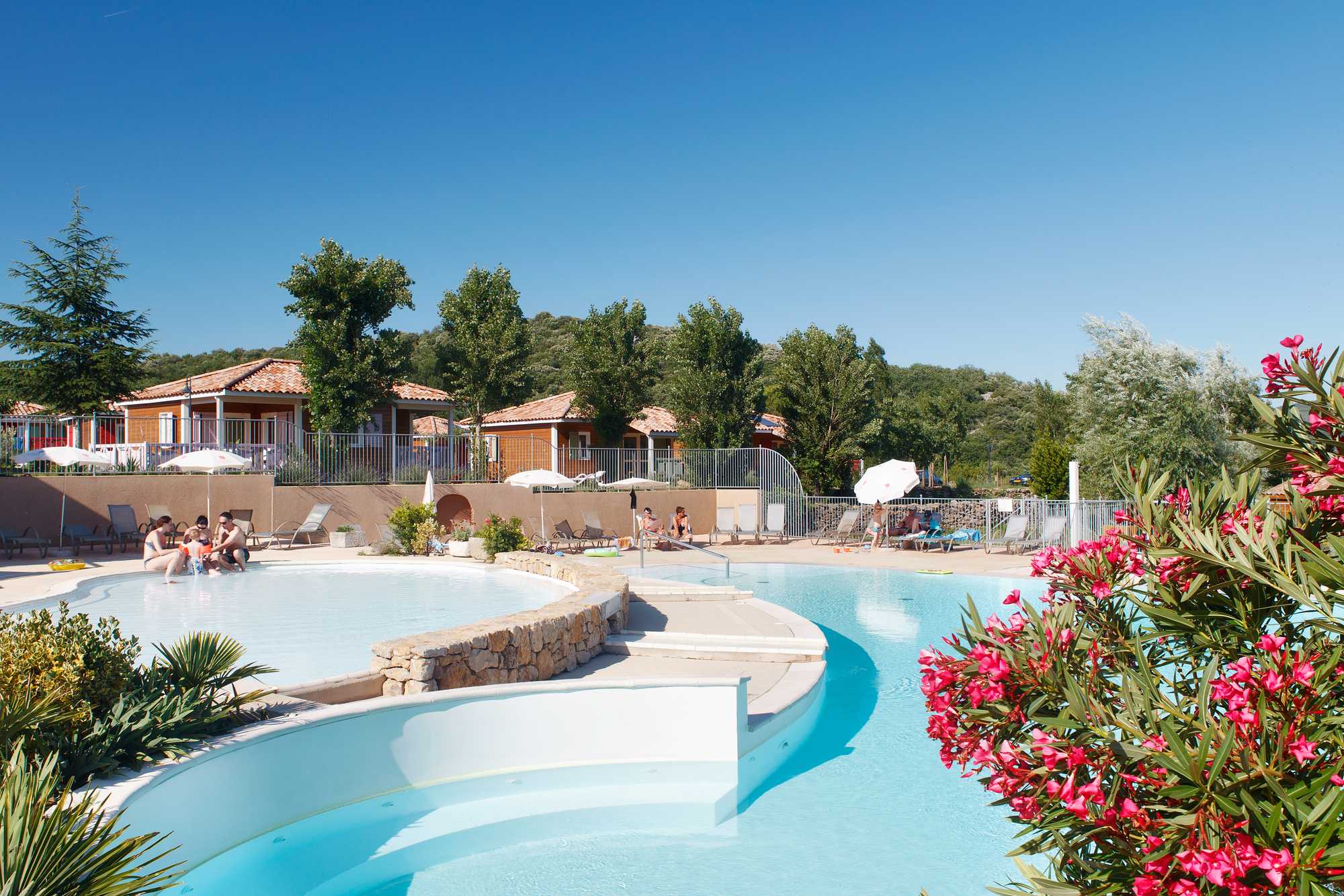 camping Ardèche avec piscine arborée